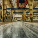 Come scegliere i pavimenti industriali più adatti alle proprie esigenze